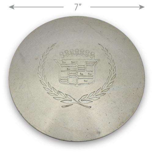 Cadillac Deville Seville 1992-1999 Center Cap - Centercaps.net