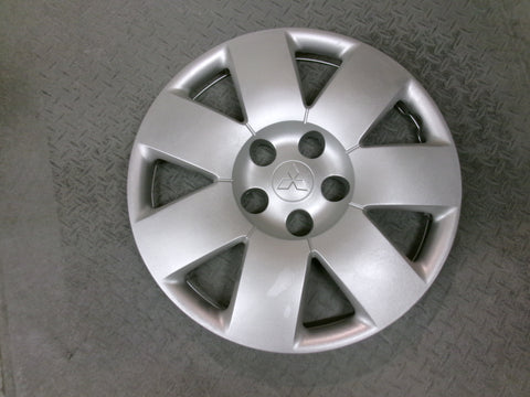 Mitsubishi Outlander 2003-2006 Hubcap