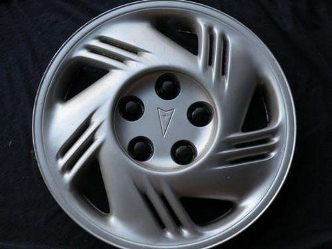 Pontiac Grand Prix 1994-1996 Hubcap