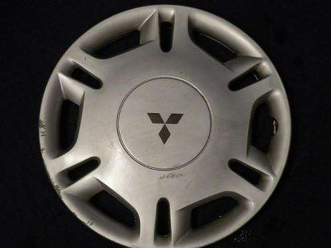 Mitsubishi Mirage 1997-1999 Hubcap