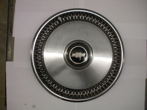 Chevy Camaro Chevelle Nova 1973-1974 Hubcap