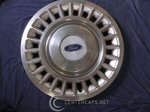 Ford Crown Victoria 2001-2002 Hubcap - Centercaps.net