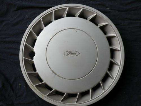 Ford Escort 1992-1994 Hubcap