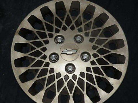 Chevy Celebrity 1986-1990 Hubcap