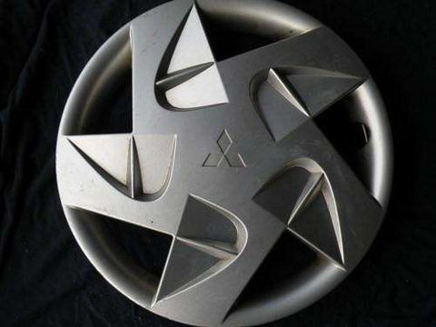 Mitsubishi Eclipse 1997-1999 Hubcap